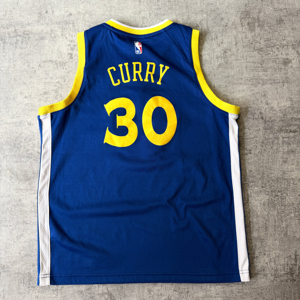 Golden State Warriors Stephen Curry NBA Jersey Size L Youth Fits S Womens -C19