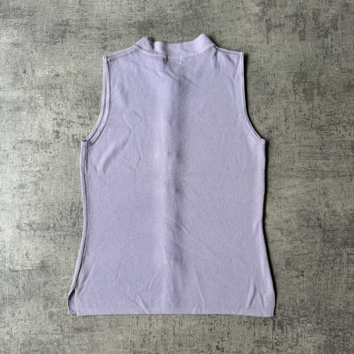 Vintage Womens Lavender Sleeveless Knit Top Size Fits S-M Made in Hong Kong -F63