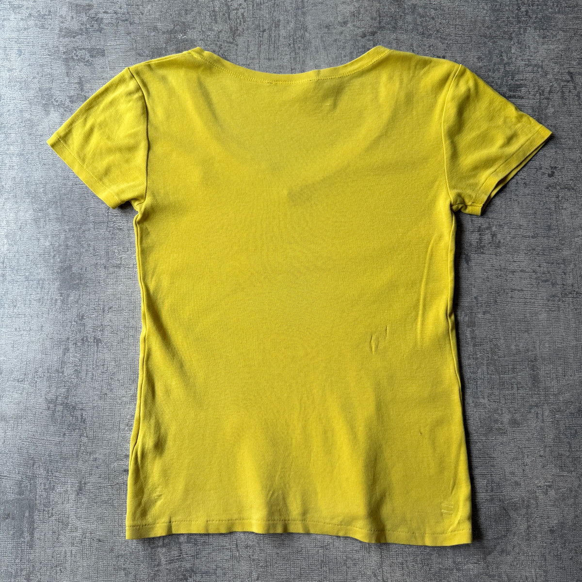 Ralph Lauren Womens Yellow V-Neck Top Size M Pink Little Pony Vintage Single Stitch Top -C38
