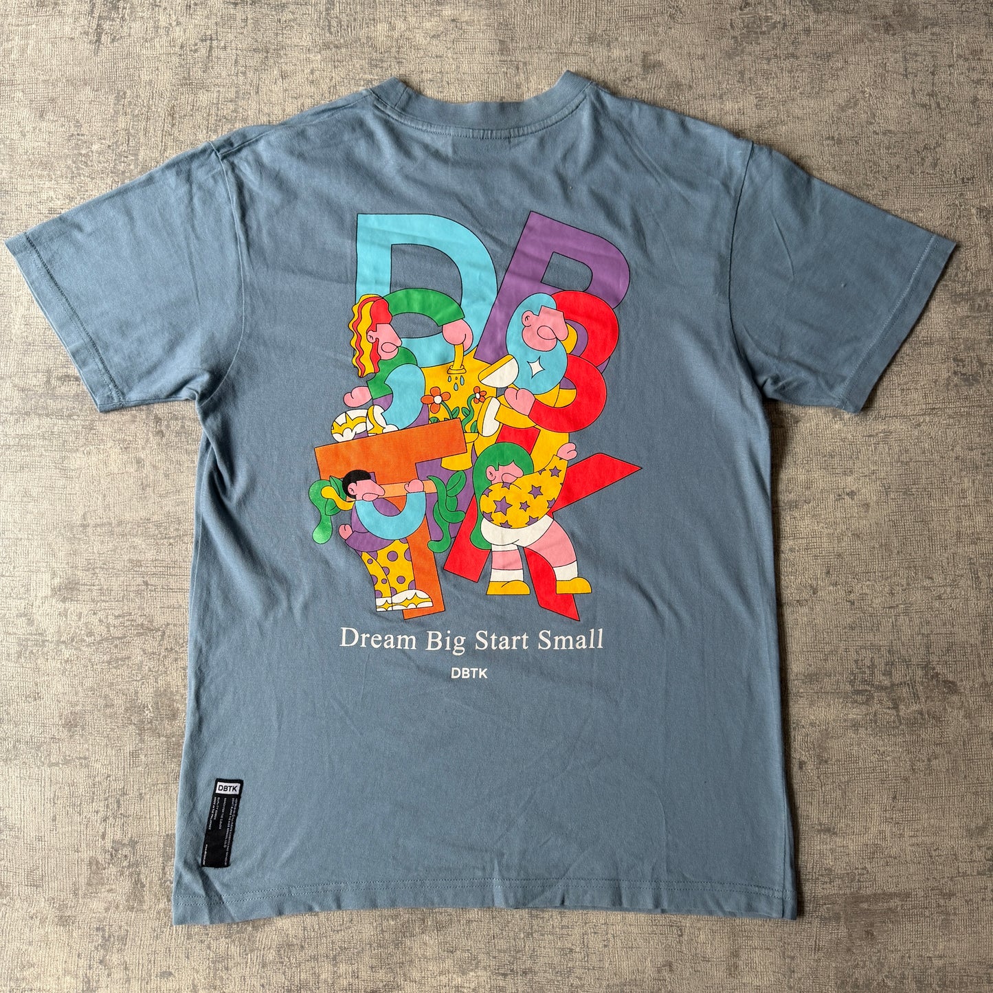 DBTK Dream Big Start Small Graphic T-Shirt Size M Mens -E51