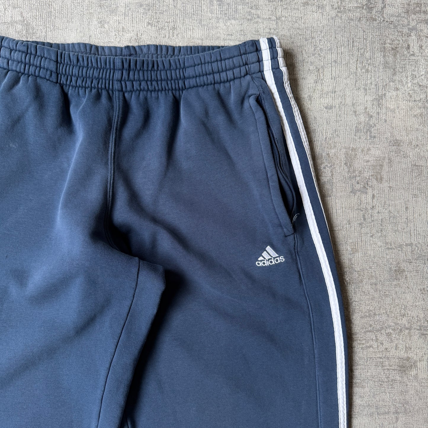 Adidas Baggy Track Pants Size M Mens Navy/ White Embroidered            -B37