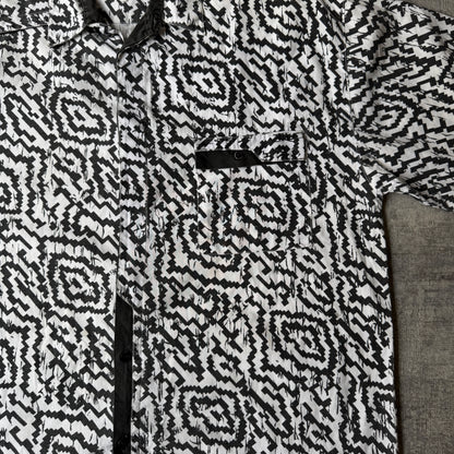 Vintage Mens Cropped Button Up White Black Size Fits L Geometric Pattern          -H2