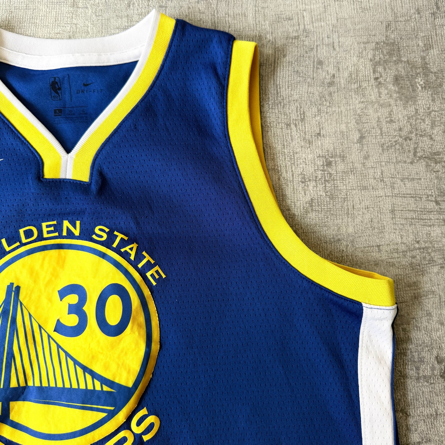 Golden State Warriors Stephen Curry NBA Jersey Size L Youth Fits S Womens           -C19