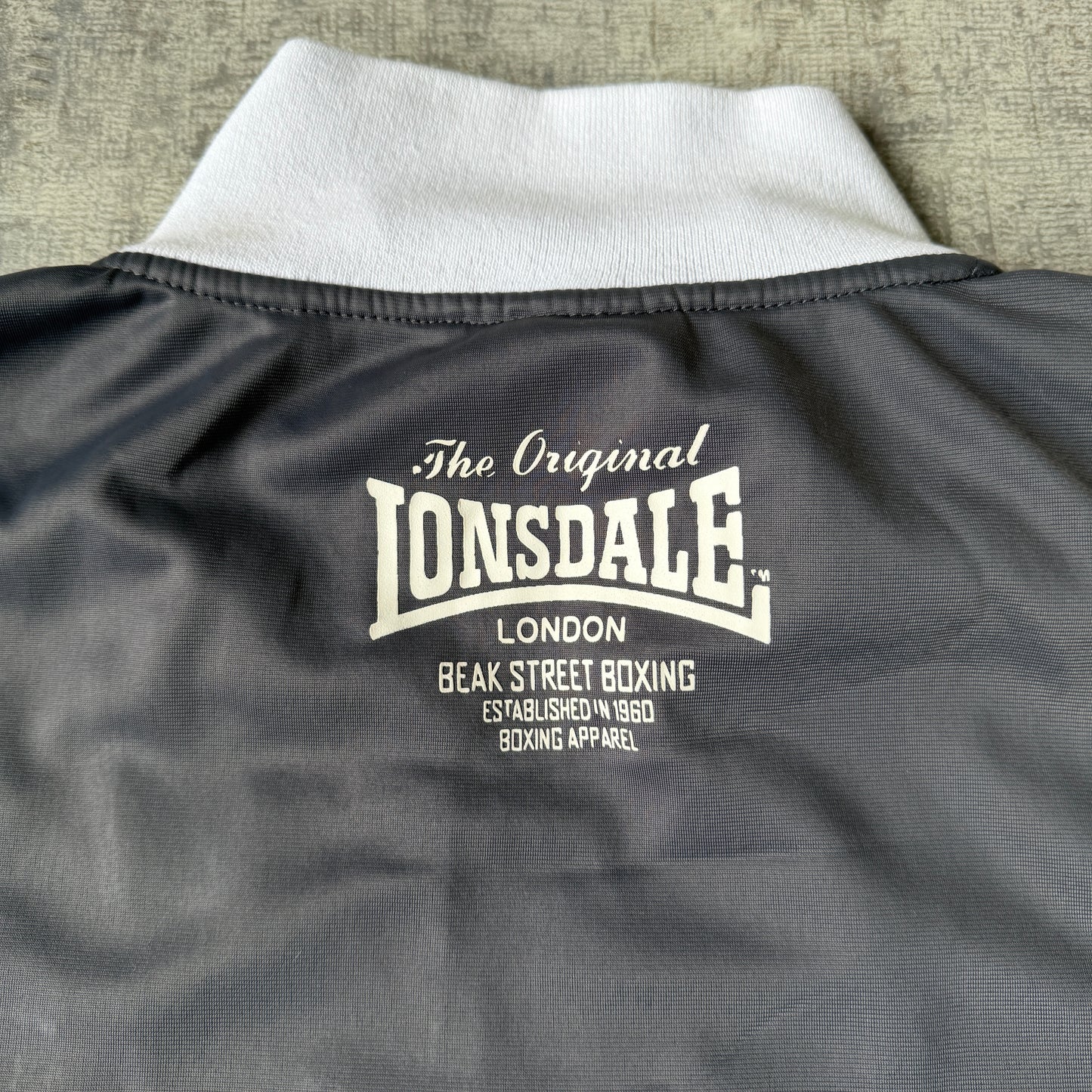 Lonsdale Y2K Track Jacket Size XXL Grey White Full Zip                   -E25