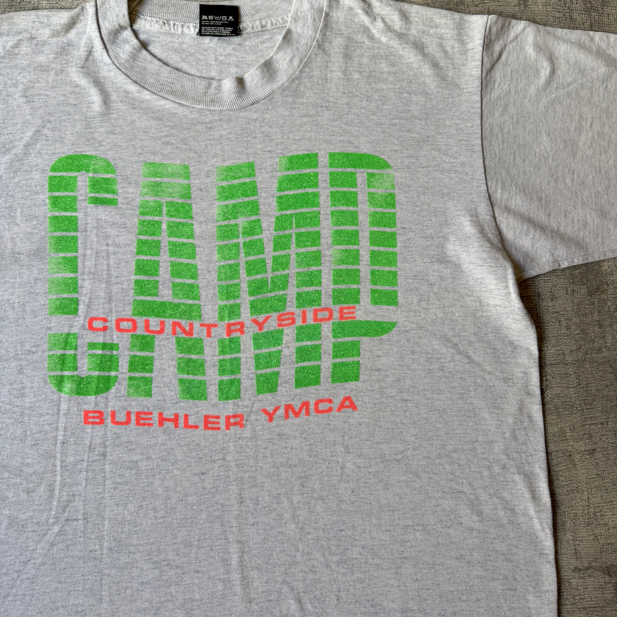 Vintage 80’s Grey “Camp Countryside” T-Shirt Size L Mens Made In USA           -H49