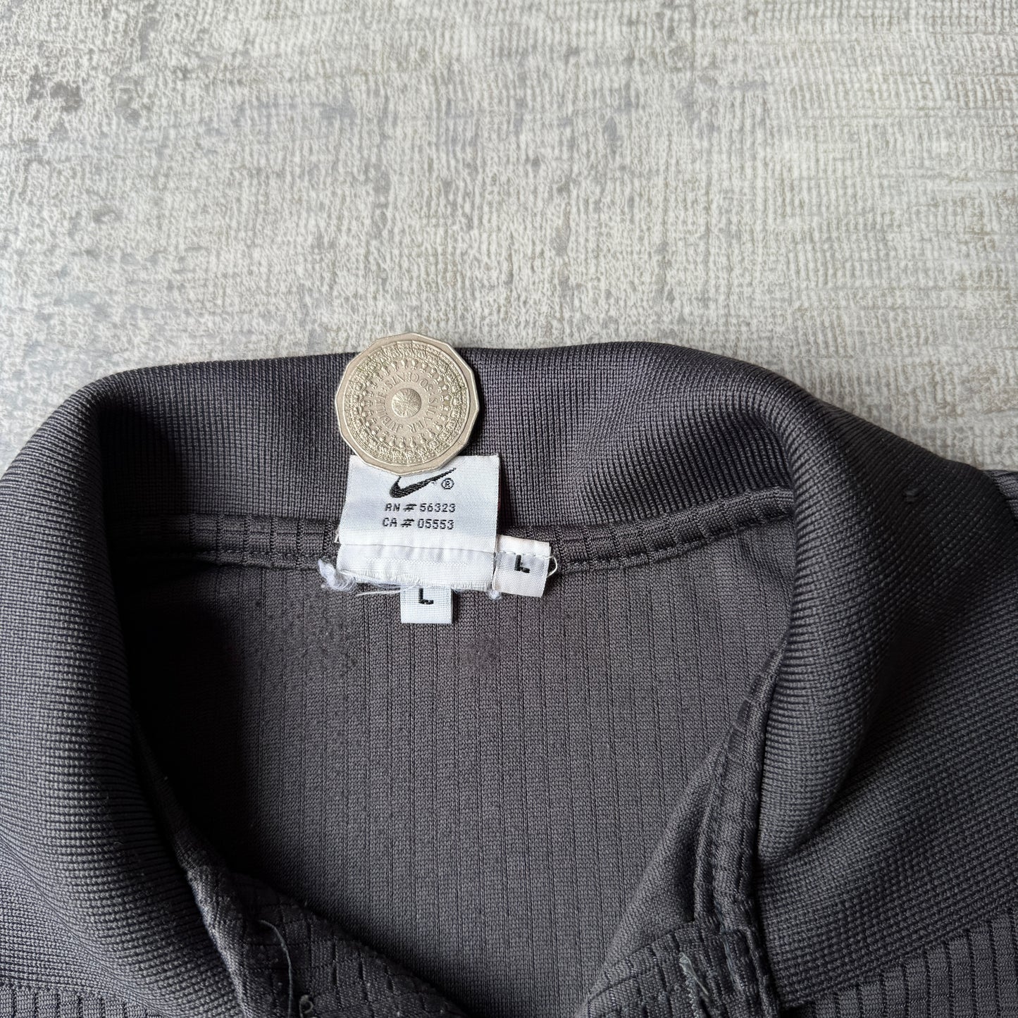 Nike Vintage Grey Polo Shirt Size L Mens Boxy Fit              -C66