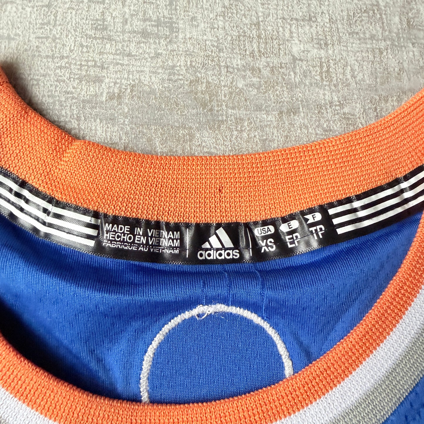 Adidas New York Knicks NBA Jersey Size XS Carmelo Anthony #7              -F21