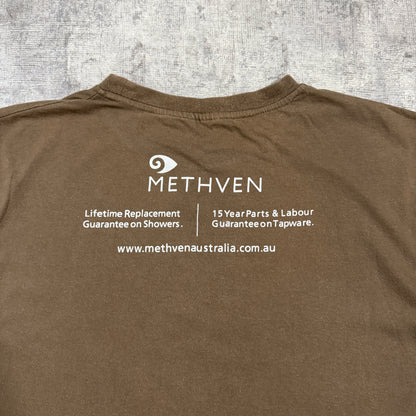 “Because You Didn’t come down in the last shower” Y2K Brown Tee Size L Mens              -I55