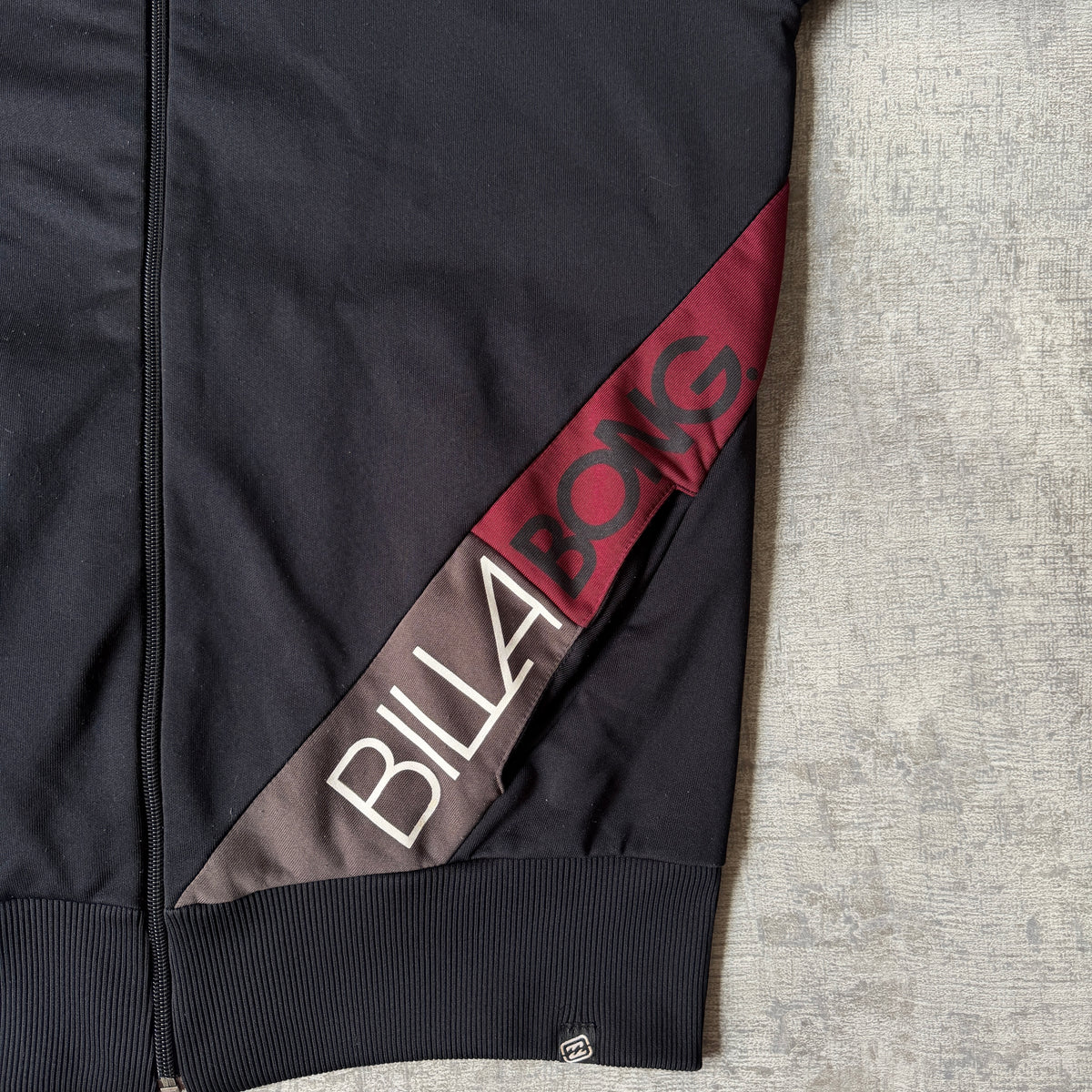 Billabong Y2K Track Jacket Size M Mens Black Red Zip Up           -C14