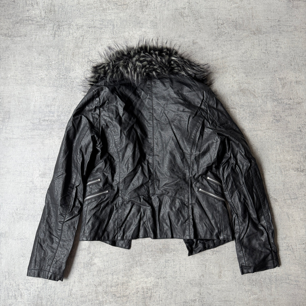 Spicysugar Y2K Womens Black Faux Leather/ Fur Jacket Size 12         -G32