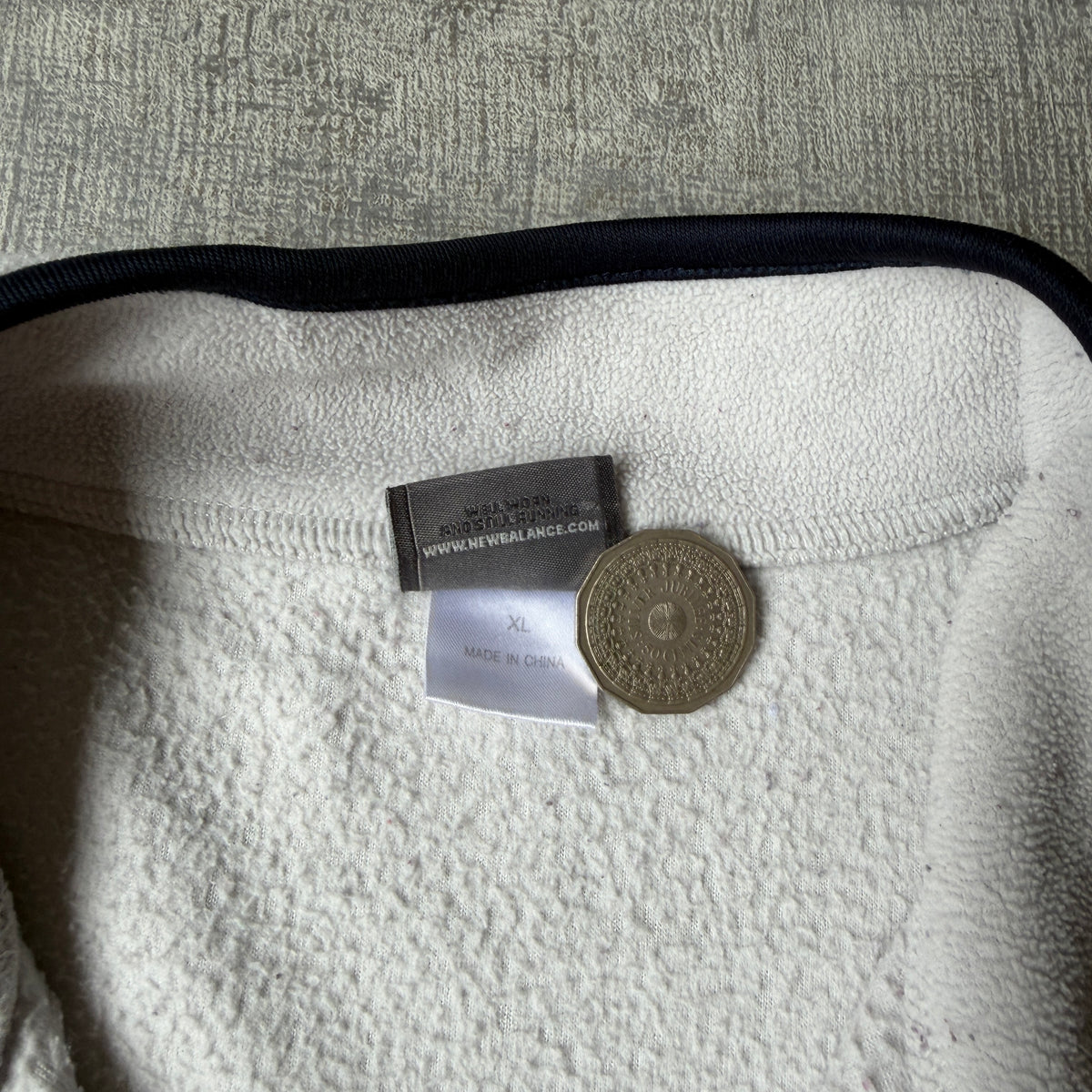 New Balance Cream Fleece Quarter Zip Jumper Size XL Mens           -G23