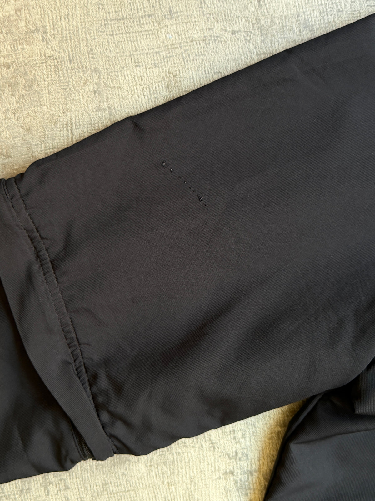Tommy Hilfiger Golf Windbreaker Jacket Size M Mens (Detachable Arms)       -A37