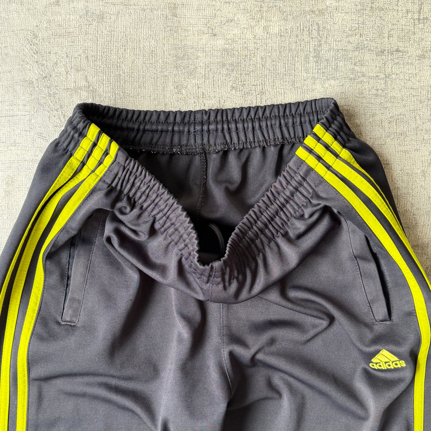 Adidas Y2K Track Pants Fits Like Size M Black/Yellow              -B39