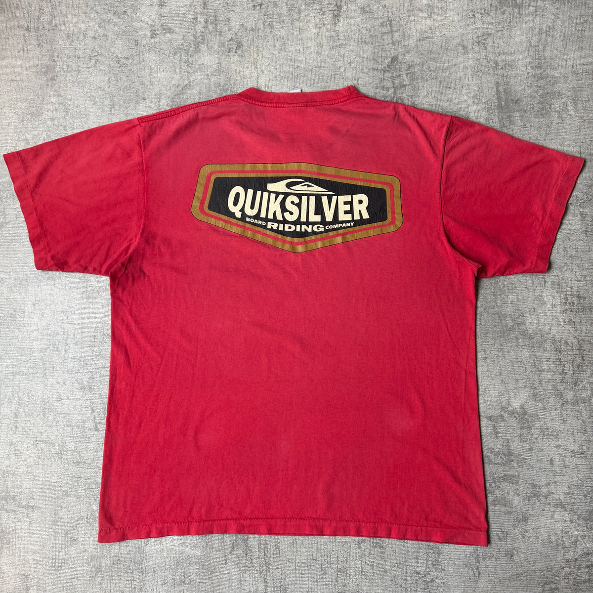 Quiksilver Vintage Red Graphic T Shirt Size XL Mens Single Stitch Made In USA          -G45