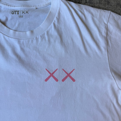 Kaws x Uniqlo T Shirt Size L Mens 2023 Release White Pink               -B65