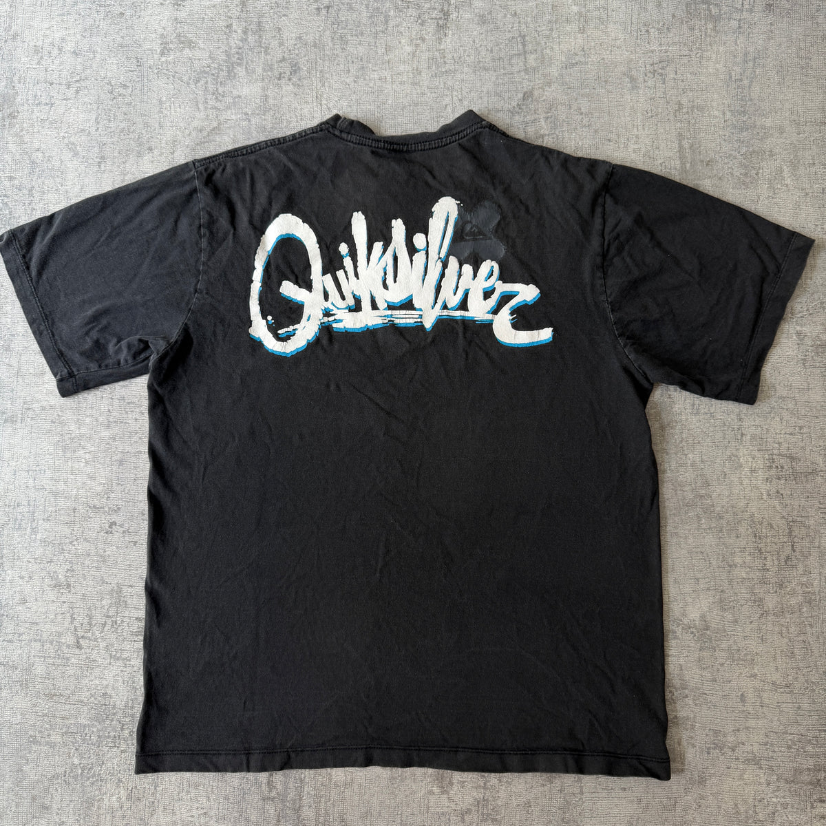 Quiksilver Y2K Black Mens Graphic T-Shirt Size XL Raised Print                 -D68