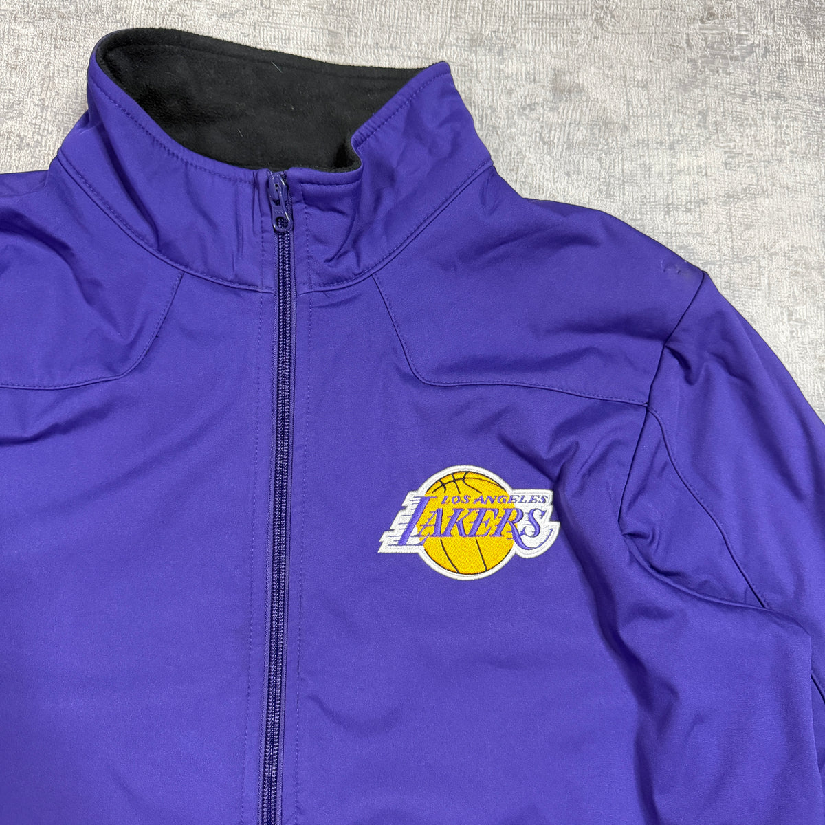 LA Lakers NBA Zip Jacket Fits Size L Mens Purple Fleece Lined                 -D23