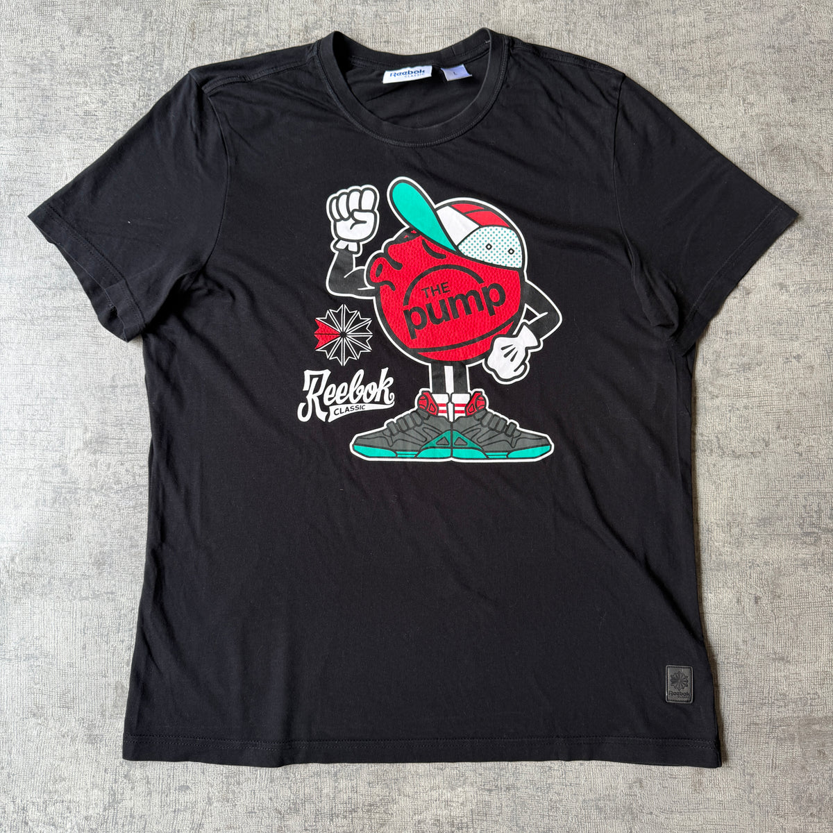 Reebok The Pump Y2K Black Graphic T-Shirt Size L Mens                          -E47