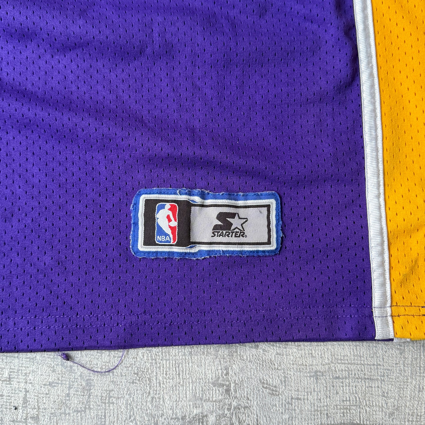 LA Lakers Kobe Bryant Starter NBA Jersey Fits Size XL Mens                   -E20