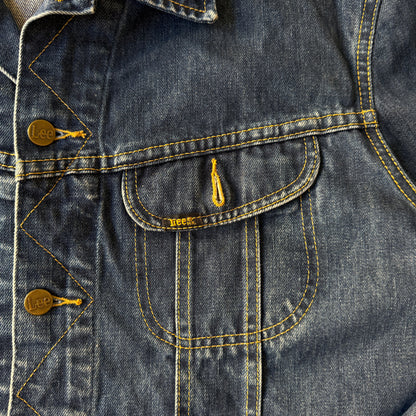 Lee Vintage Denim Jacket Size L Dark Blue Denim Full Button Down          -C17