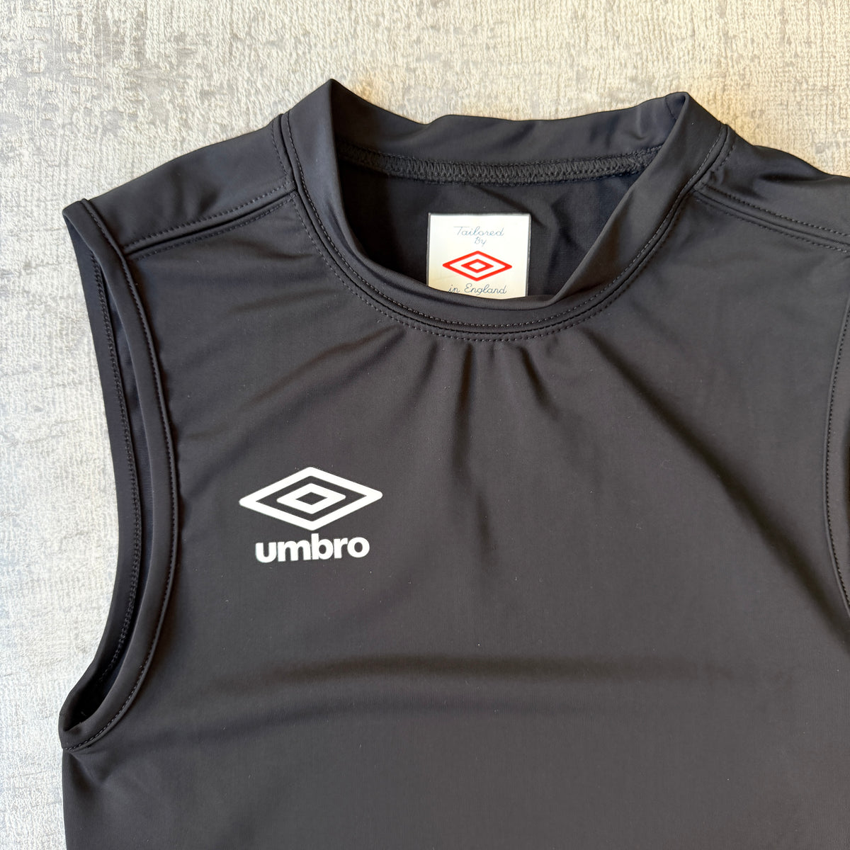 Umbro Womens Athletic Tank Top Size S Black Y2K Singlet           -D42