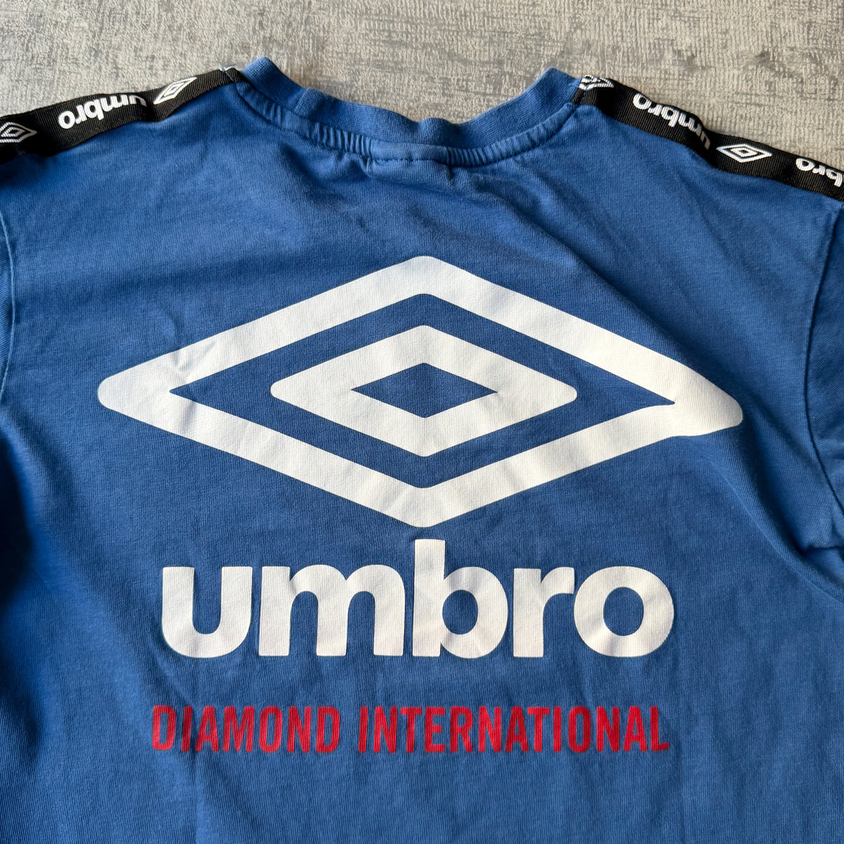 Umbro Womens Blue Baby Tee Size 12Y Fits S-M Womens            -D39