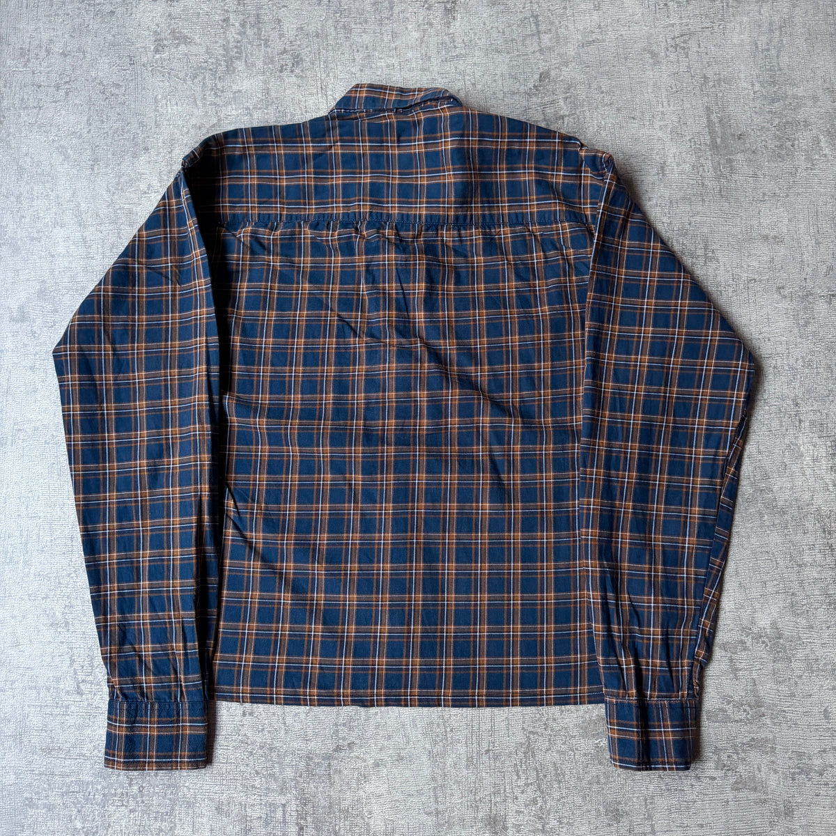 Nautica Cropped Long Sleeve Button Up Navy/ Brown Plaid Long Sleeve             -G16