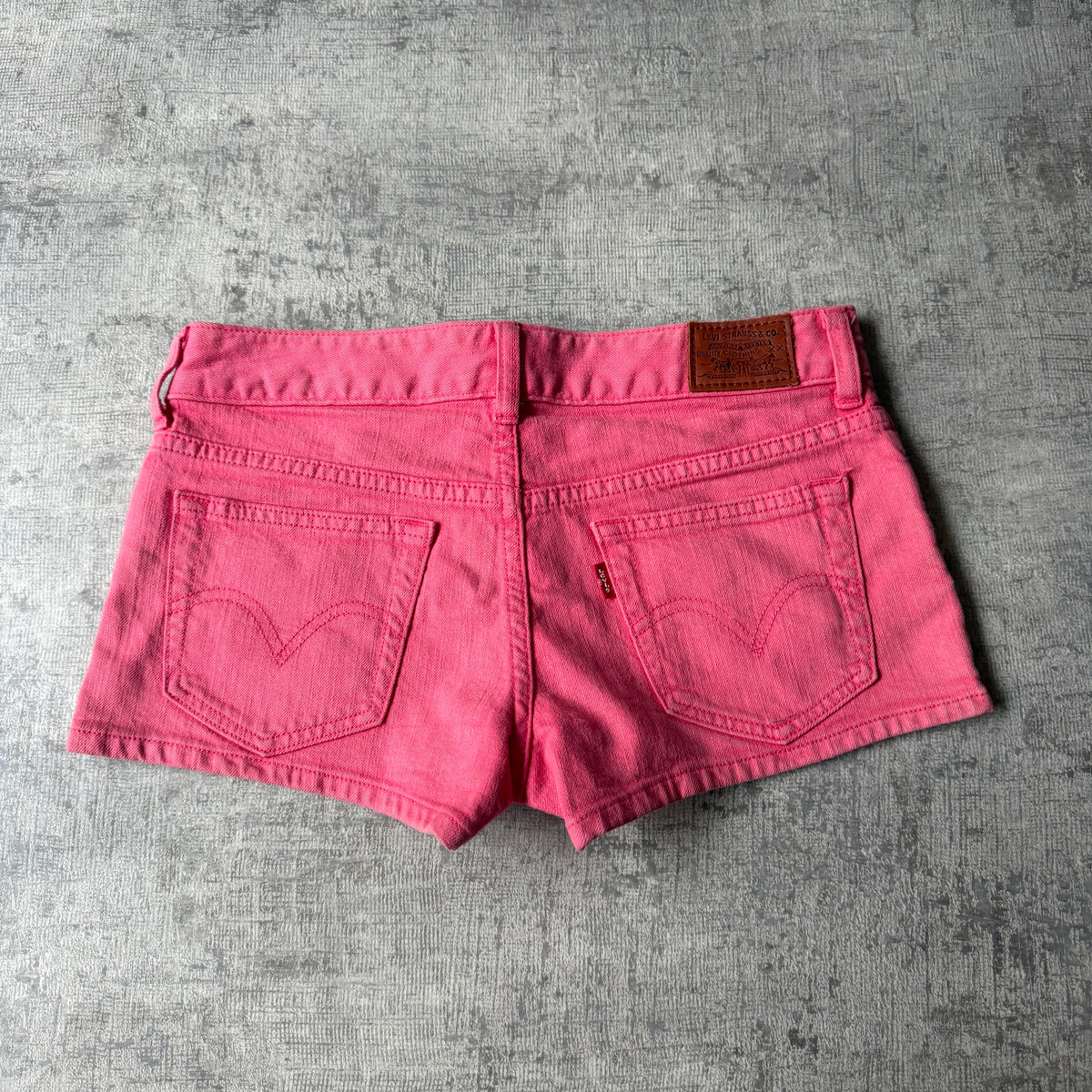Levis Pink Y2K Mini Shorts Size 26 Denim Low Rise            -F5