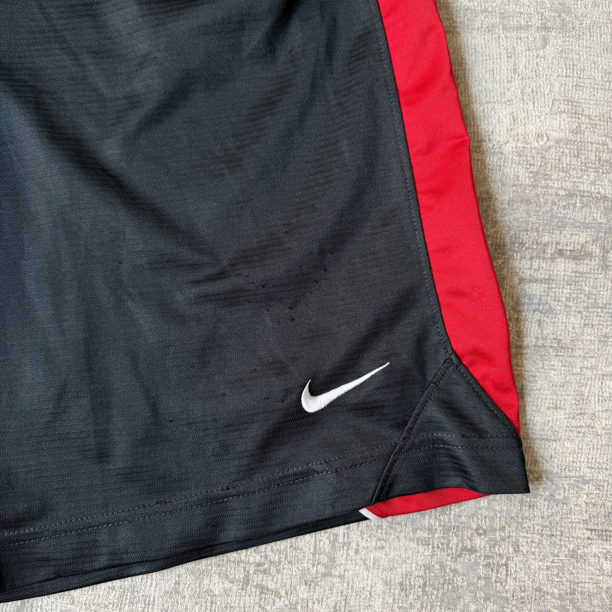 Nike Baggy Basketball Shorts Black Red Size M Mens Y2K            -D15