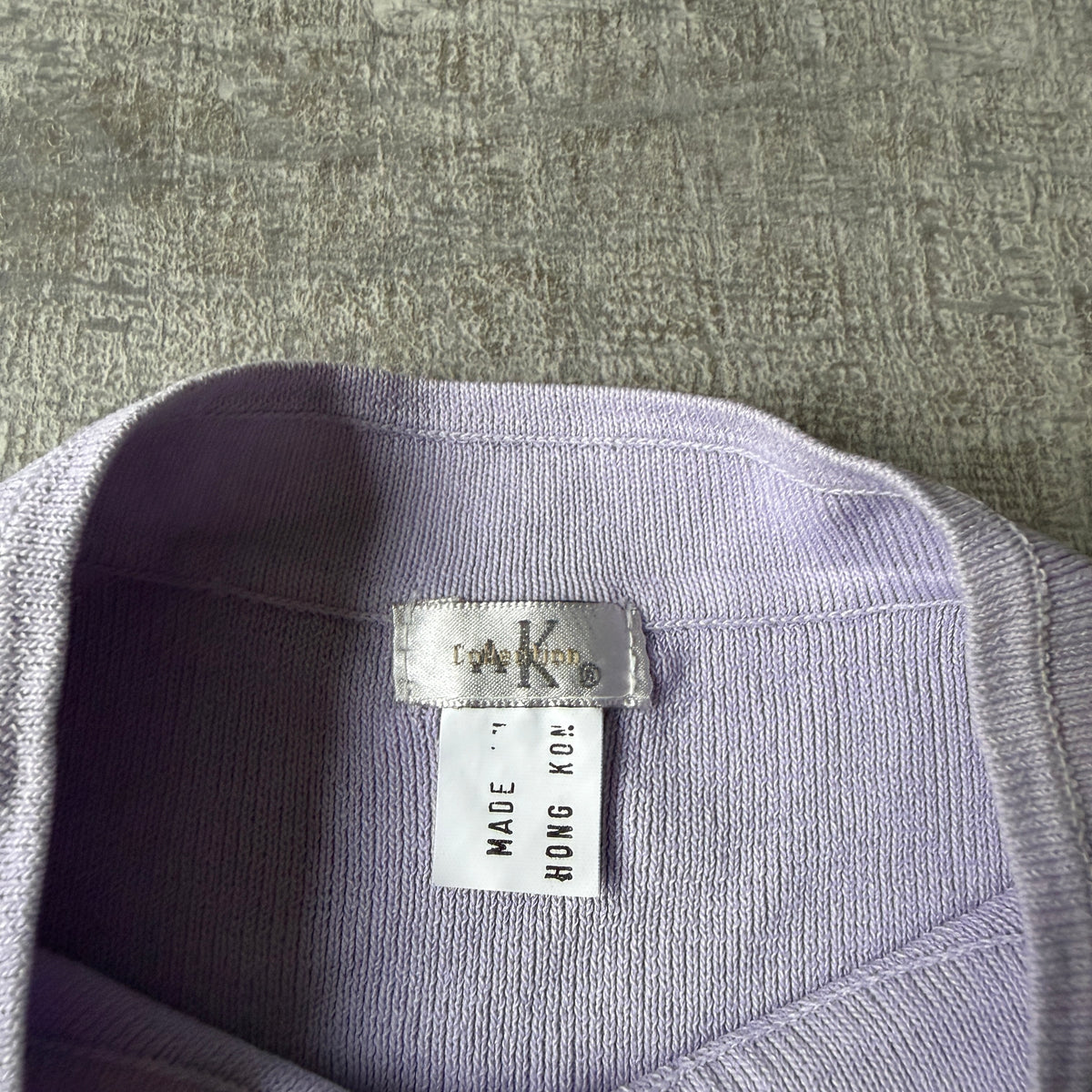 Vintage Womens Lavender Sleeveless Knit Top Size Fits S-M Made in Hong Kong           -F63