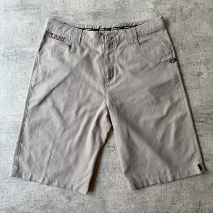 The Realm Y2K Baggy Cargo Shorts Size 36 Grey Pinstripe             -B40