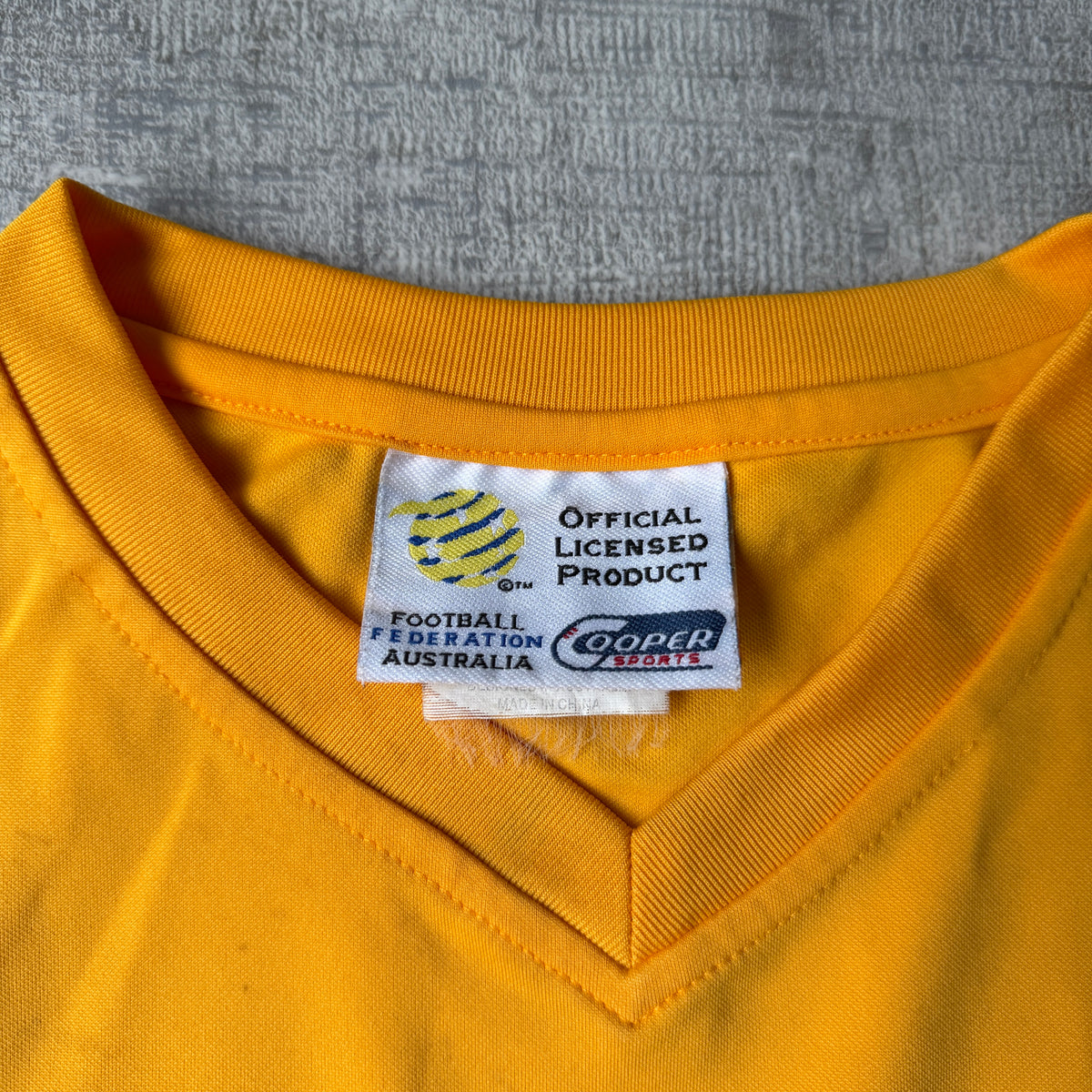 Australia Socceroos Y2K Training Top Size Fits M/L Oversized        -G20