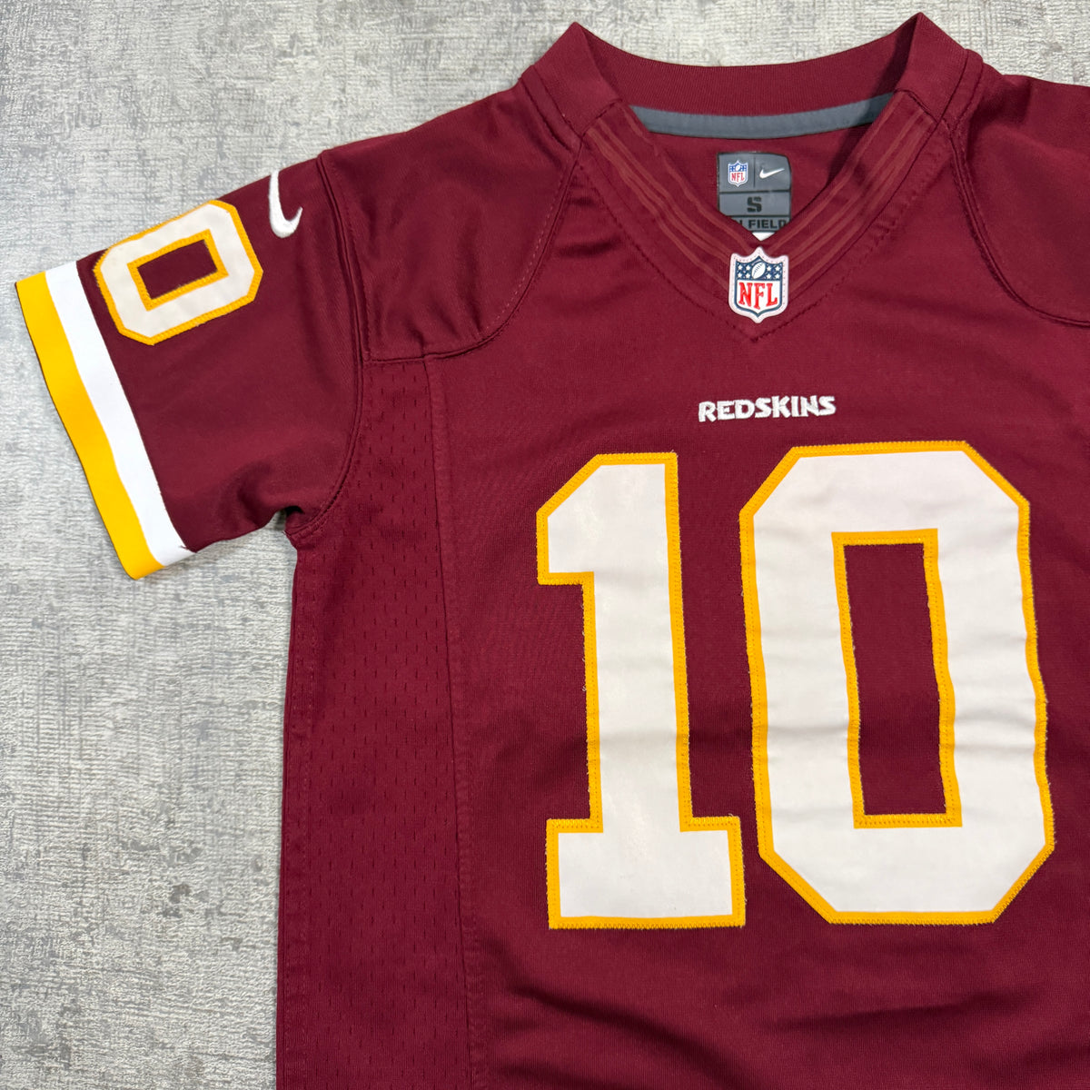 Washington Redskins NFL Jersey Size S Womens #10 2013 Griffin III           -I6