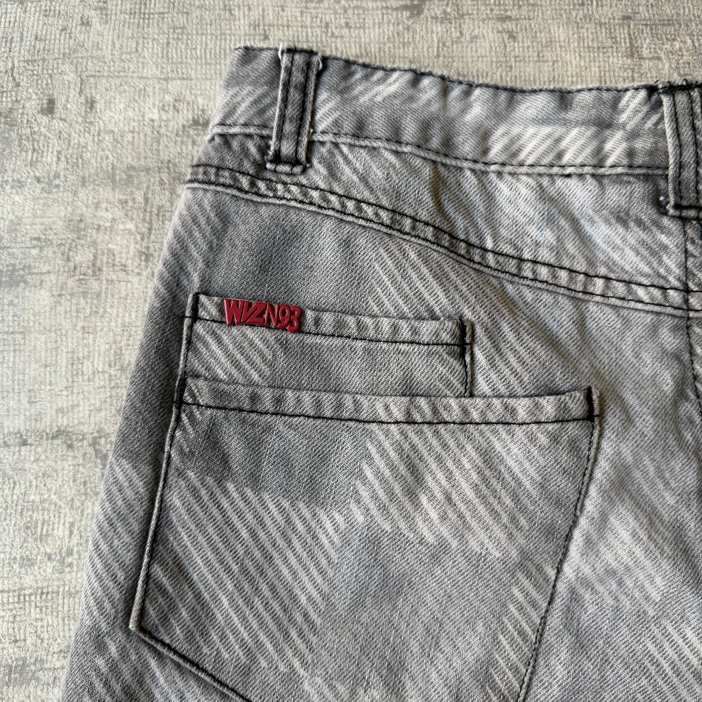 Wavezone Y2K Baggy Jorts Size 32 Grey Checkered Faded Mens          -A48