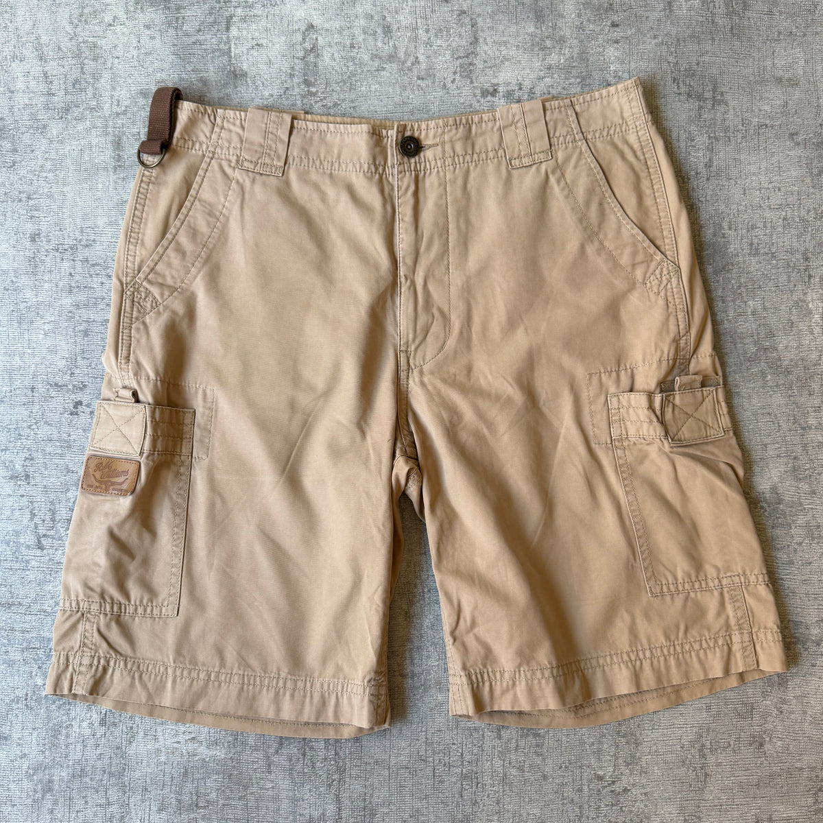 R.M Williams Tan Baggy Cargo Shorts Size 36 Mens               -E11