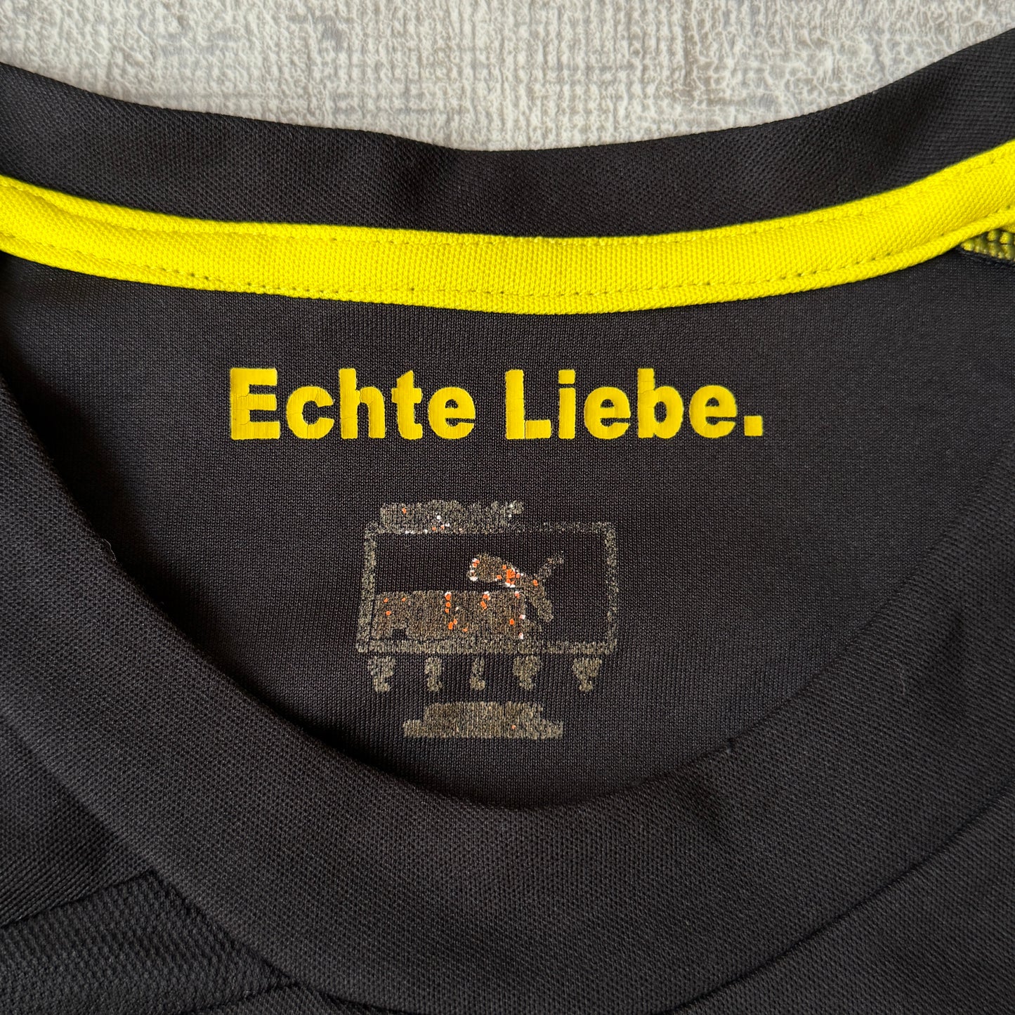 Borussia Dortmund 2013-14 Puma Soccer Jersey Size XL Mens                -D4