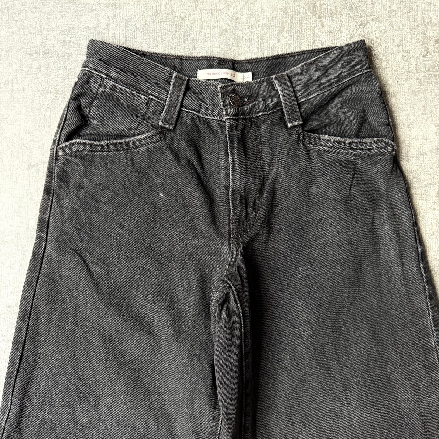 Levi’s 94 Baggy Wide Leg Black Jeans Size 24 Womens            -G4