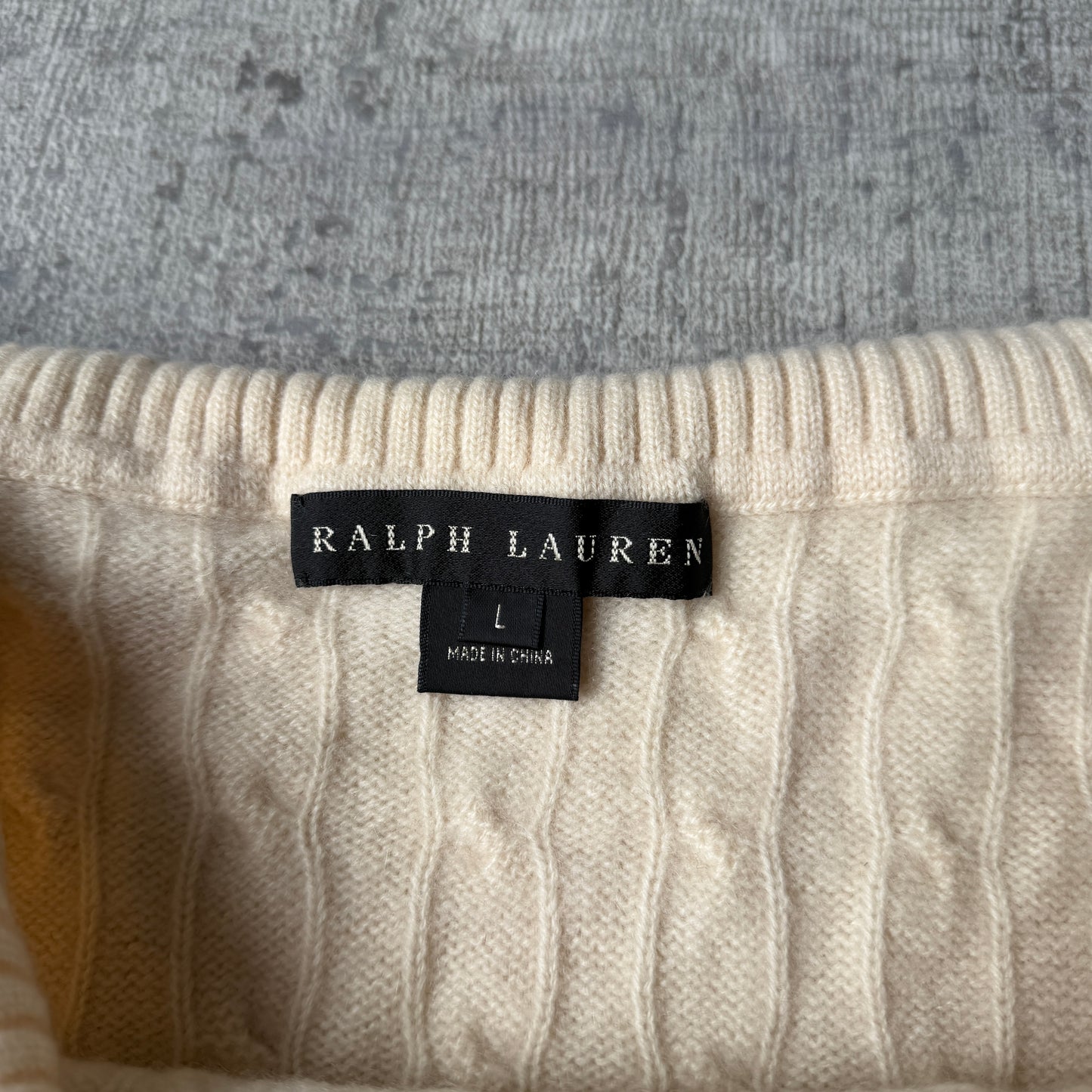 Ralph Lauren Black Label Early 2000’s Cream Off The Shoulder 100% Cashmere Knit Top Size L Womens                        -E69