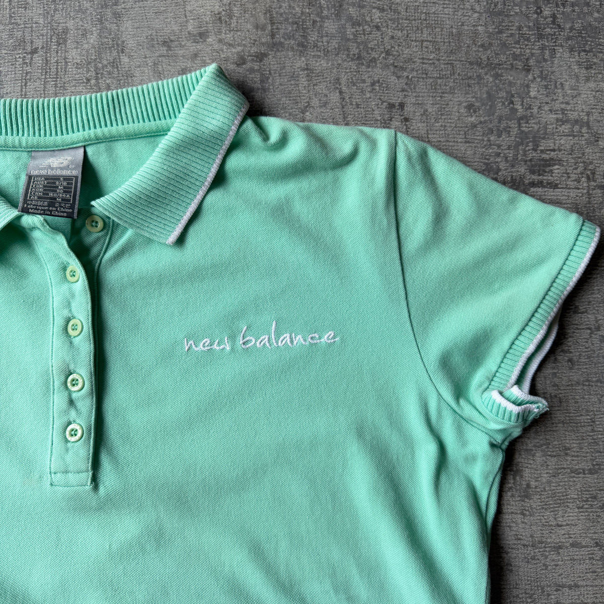 New Balance Womens Polo Shirt Size S/10 Mint Green Script Logo Top            -B29