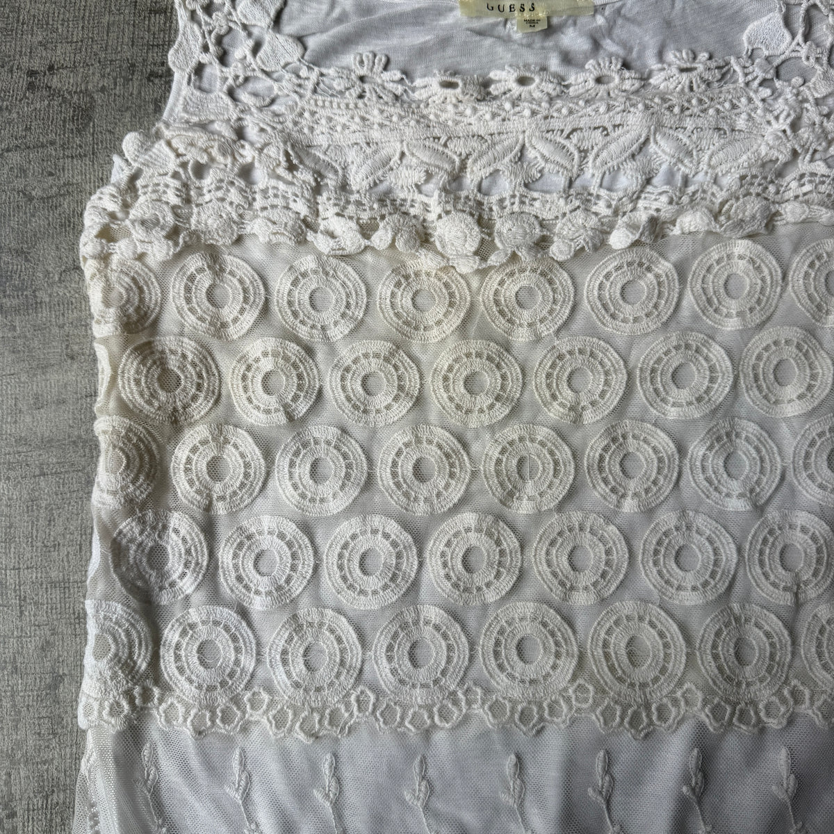 GUESS Womens Y2K White Lace Cami Top Size M Womens                    -E66