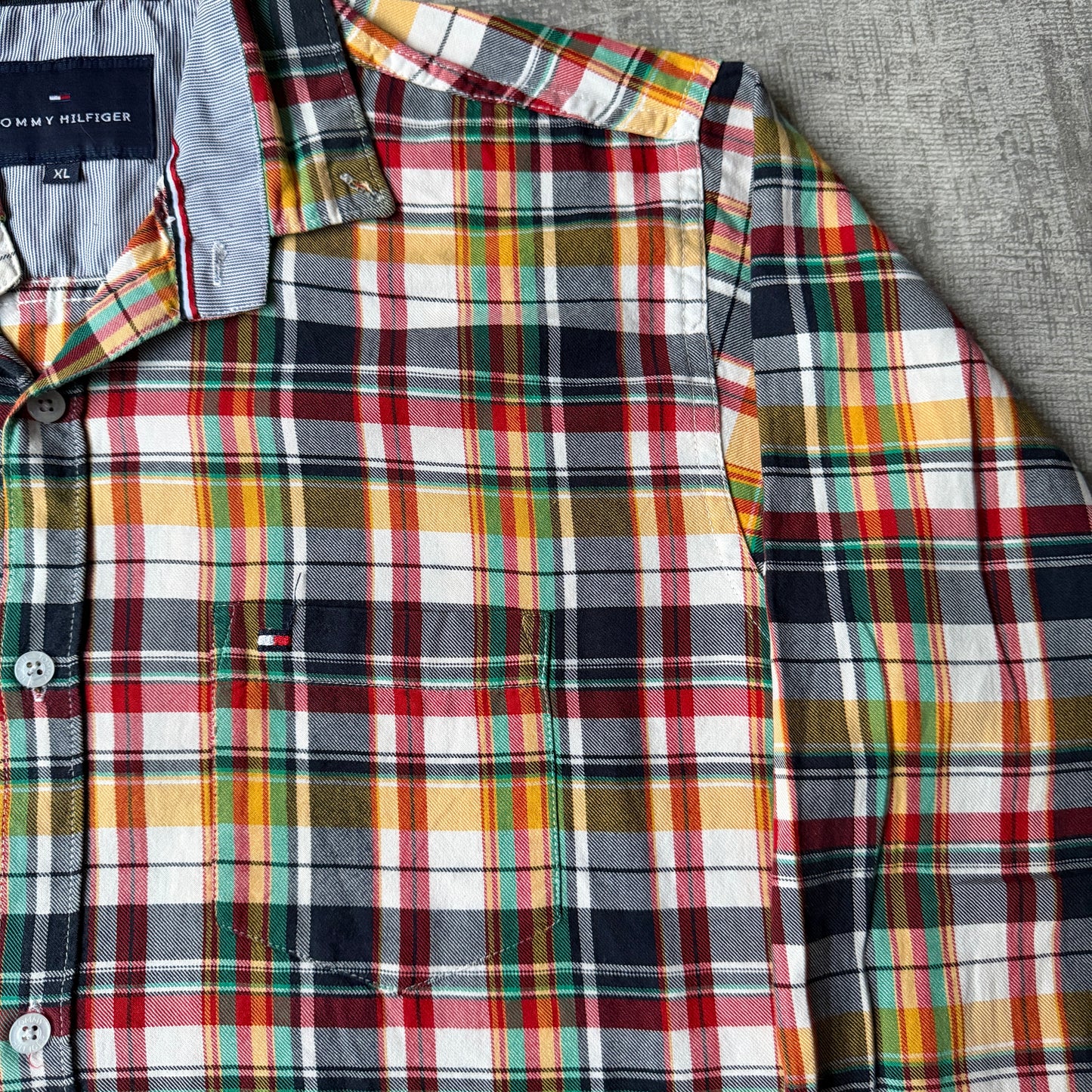 Tommy Hilfiger Long Sleeve Cropped Button Up Size XL Multicolour           -G17