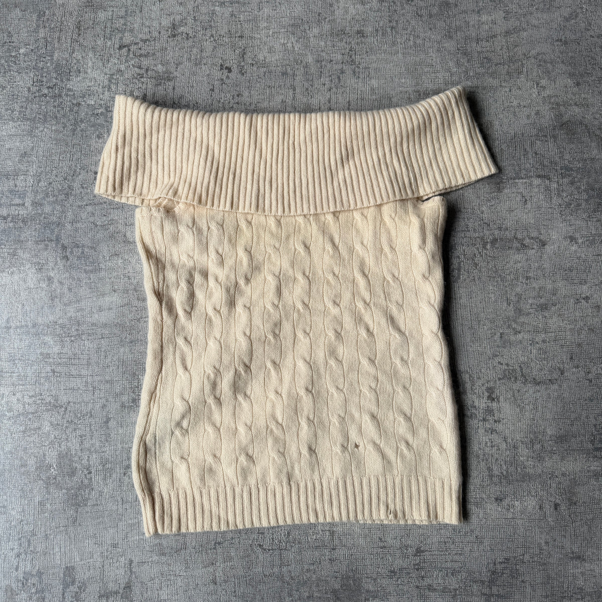 Ralph Lauren Black Label Early 2000’s Cream Off The Shoulder 100% Cashmere Knit Top Size L Womens                        -E69