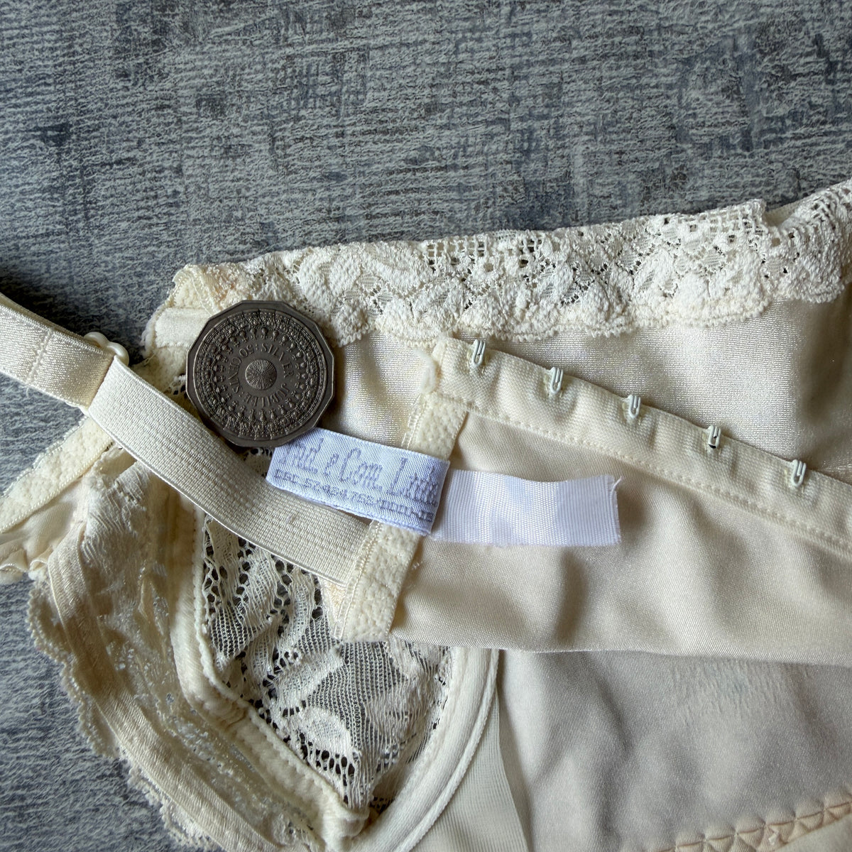Valisero Lace Cream Womens Cream Corset Top Size Fits XS-S           -H66