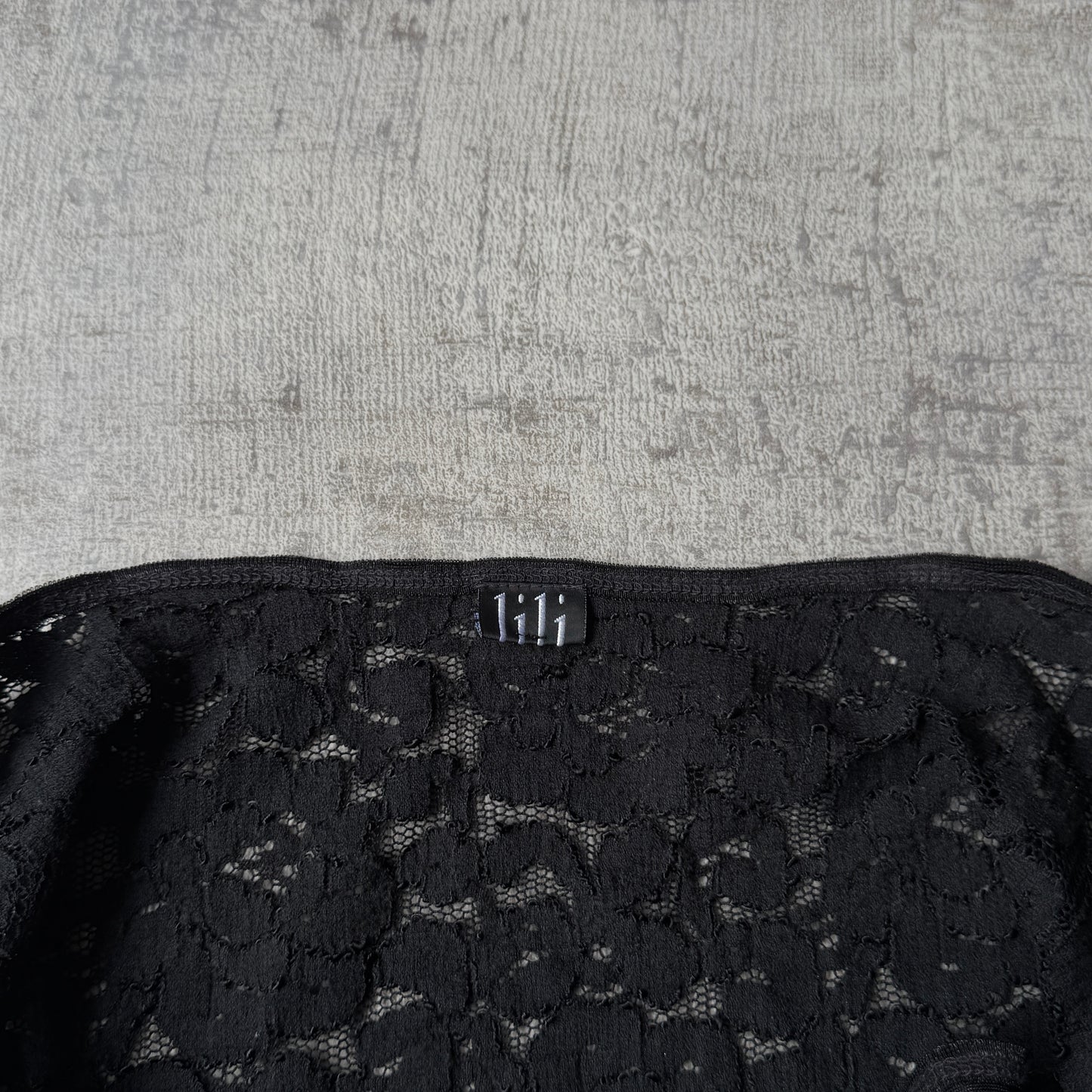 Lili Y2K Black Lace Cami Top Fits Size S Womens Tank                   -C46