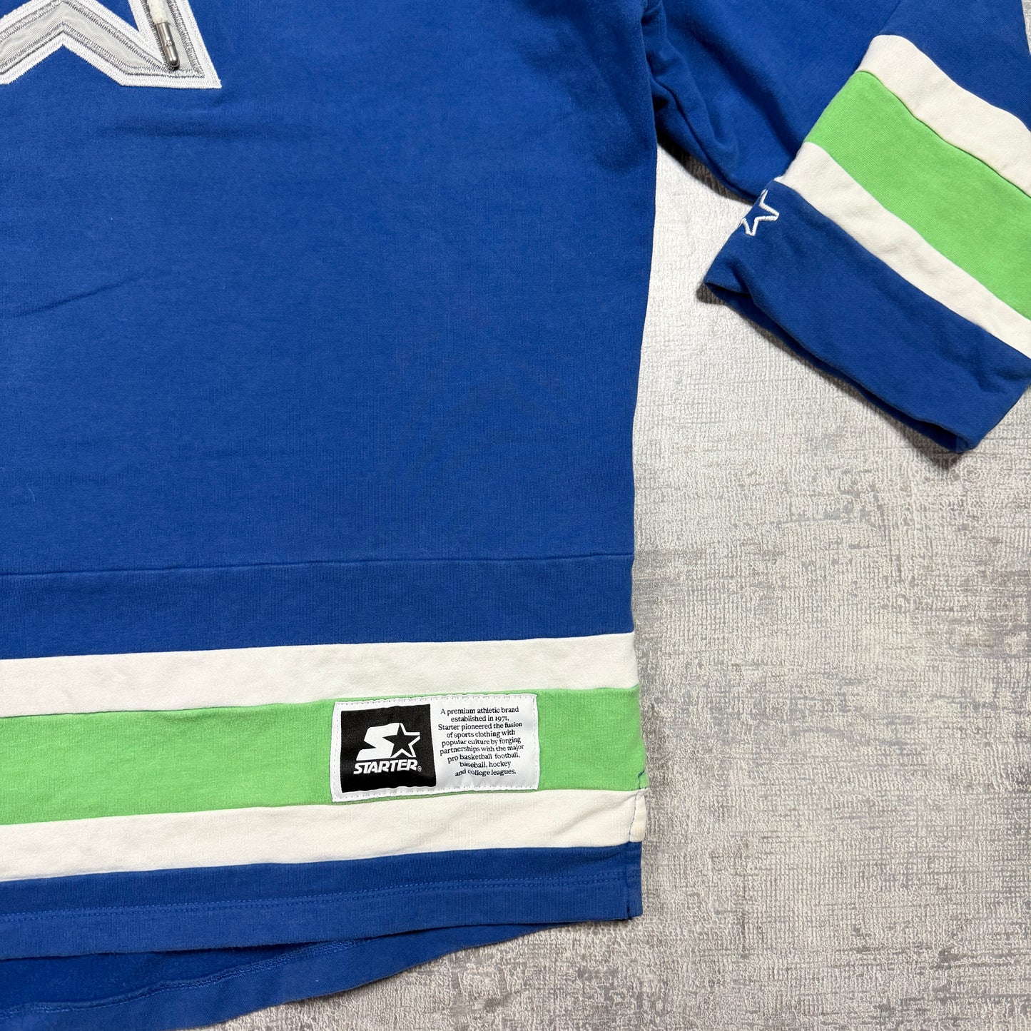 Vintage Starter Hockey Hoodie Size XL Mens Blue Green                -D19