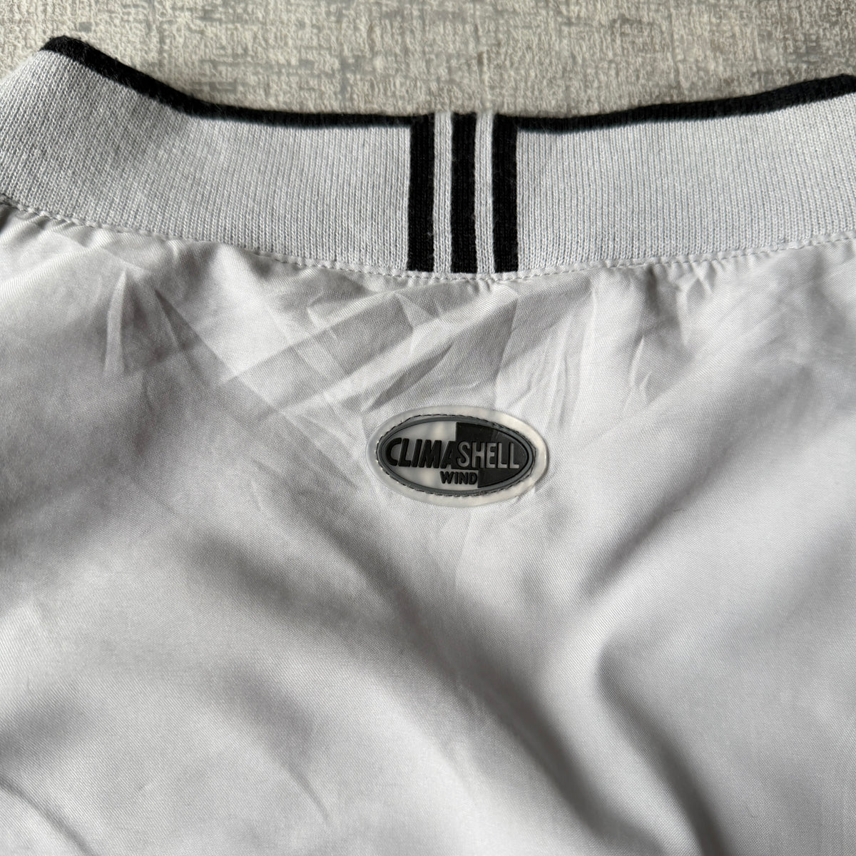 Vintage Adidas Windbreaker Pullover Size 2XL Mens Light Grey V-Neck                 -F30