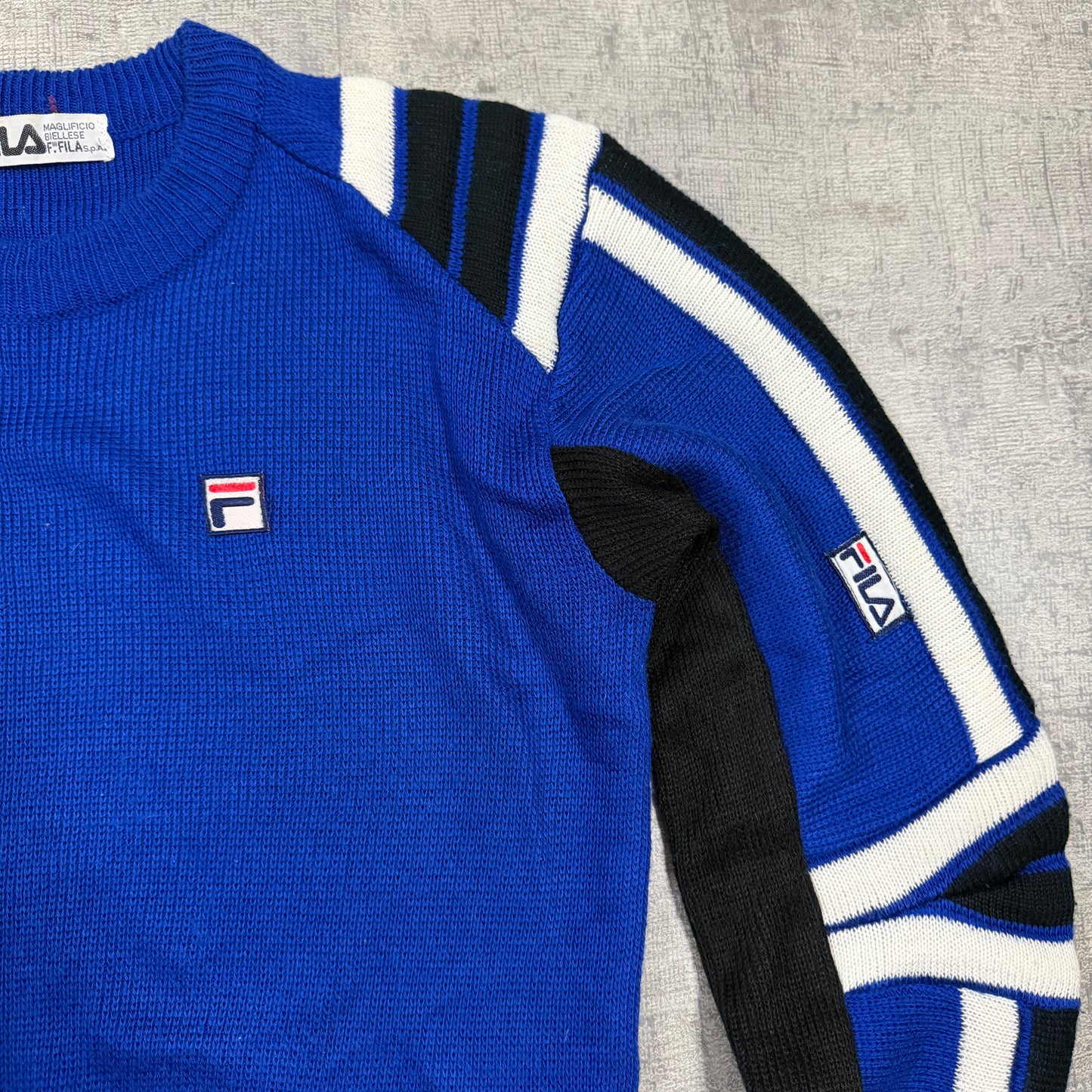 Vintage Fila Knit Sweater Blue Size Fits S-M Womens Pullover           -I30