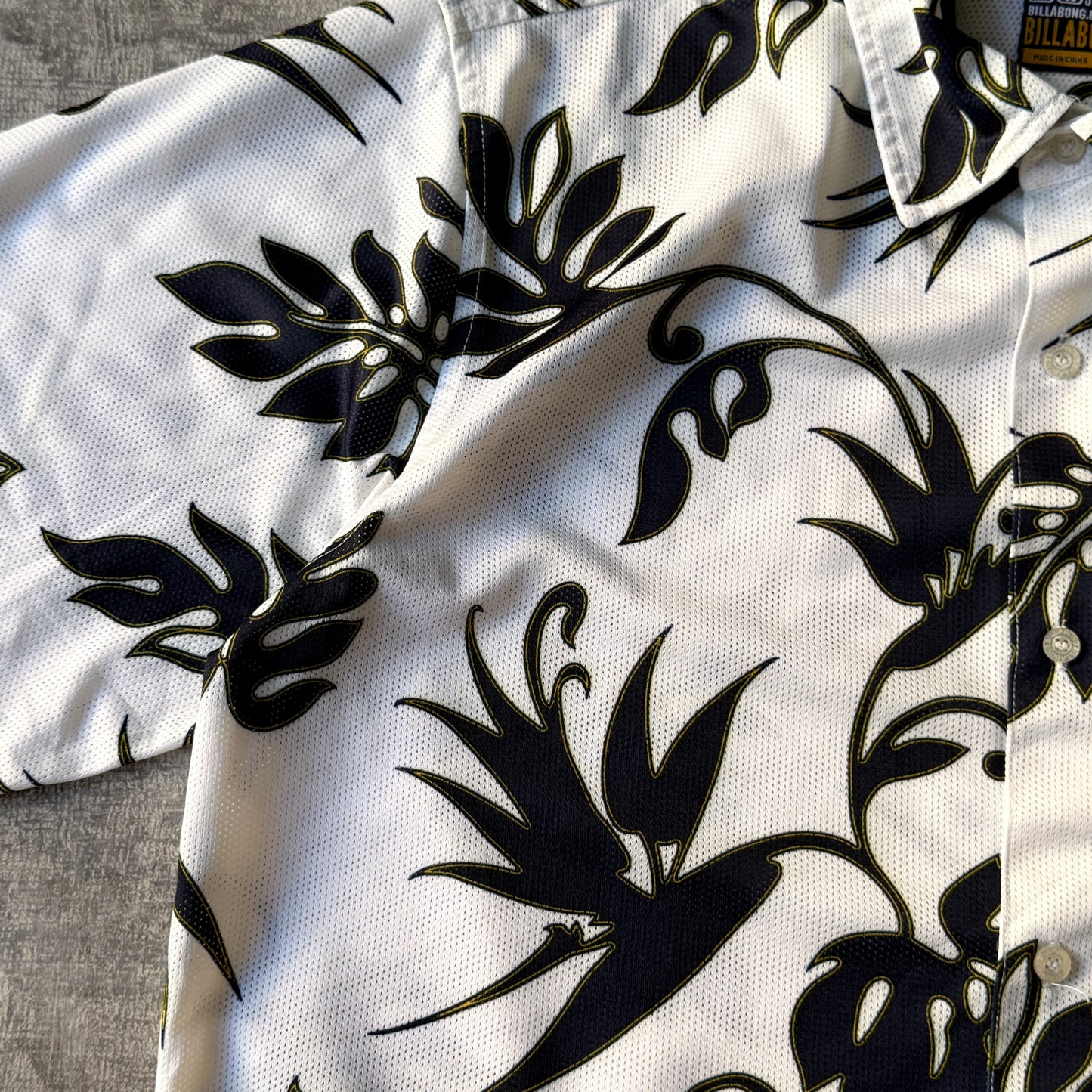 Billabong Spec-73 Y2K Button Up Size S Mens White Floral          -C55