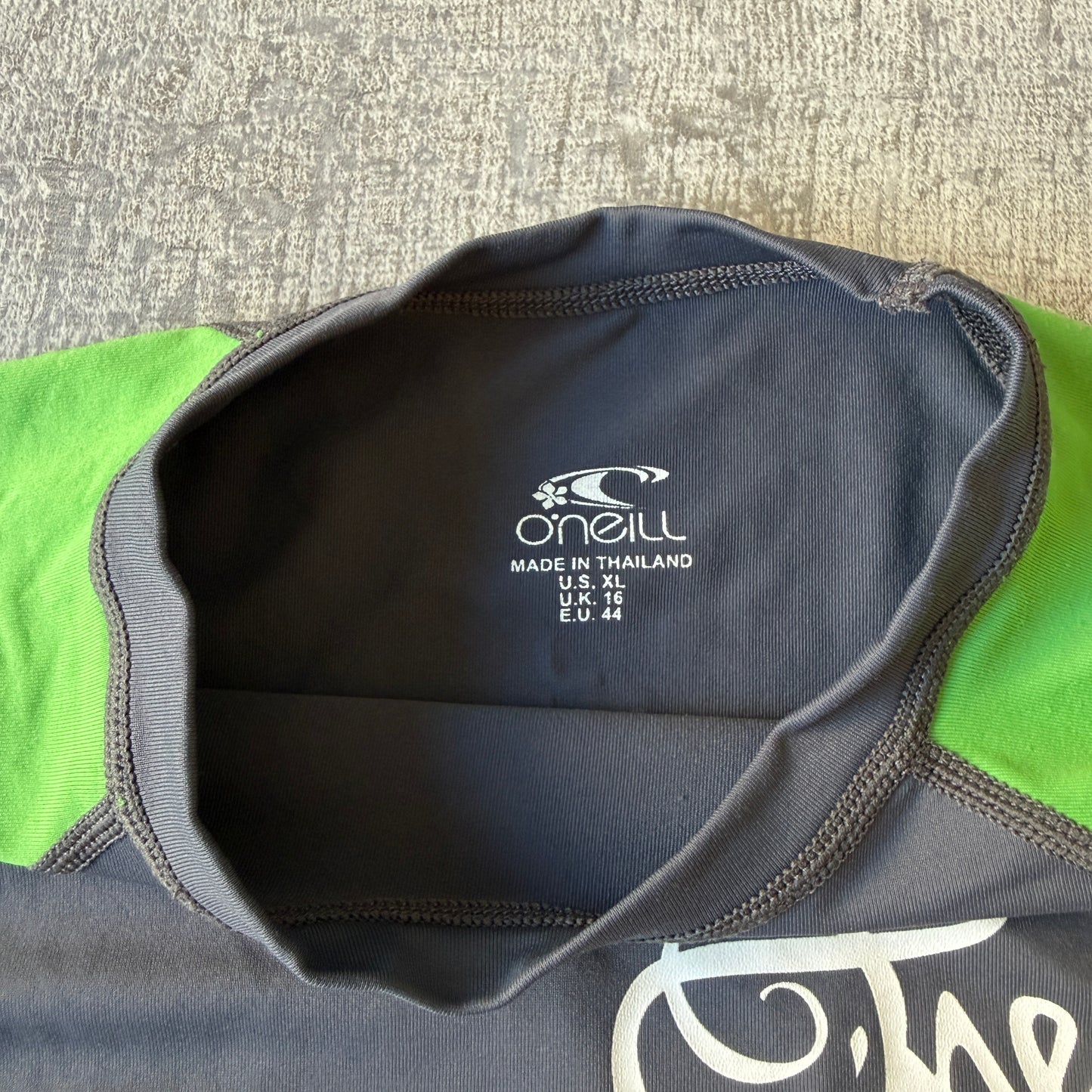 Vintage O'Neill Grey Green Womens Baby Tee Size XL Rash Vest            -D35