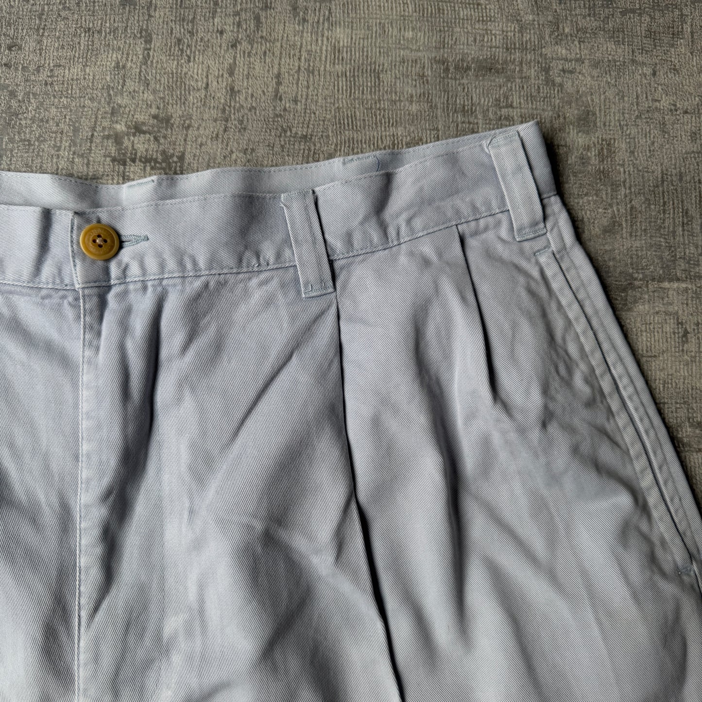 Nautica Y2K Baby Blue Pleated Dress Shorts Size 32 Mens       -G12